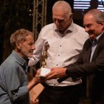 Ο Δήμος Περιστερίου τίμησε τον μεγάλο  μουσικοσυνθέτη Σταύρο Ξαρχάκο
