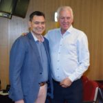 Ο Δήμαρχος Περιστερίου Α. Παχατουρίδης απένειμε τις βεβαιώσεις φετινού κύκλου του Δ.Ε.Α.Π. Περιστερίου - Καταληκτική διάλεξη με τίτλο: «Φωτεινά χαμόγελα»