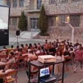Ολοκληρώνεται «Το CINEMA πάει σχολείο 2025»  Ο Δήμος Περιστερίου φέρνει τη μαγεία  του θερινού κινηματογράφου στις αυλές των σχολείων