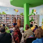 Έναρξη αφηγήσεων «Ένα τσουβάλι Χριστουγεννιάτικα παραμύθια και τραγούδια» στη Δημοτική Βιβλιοθήκη Περιστερίου